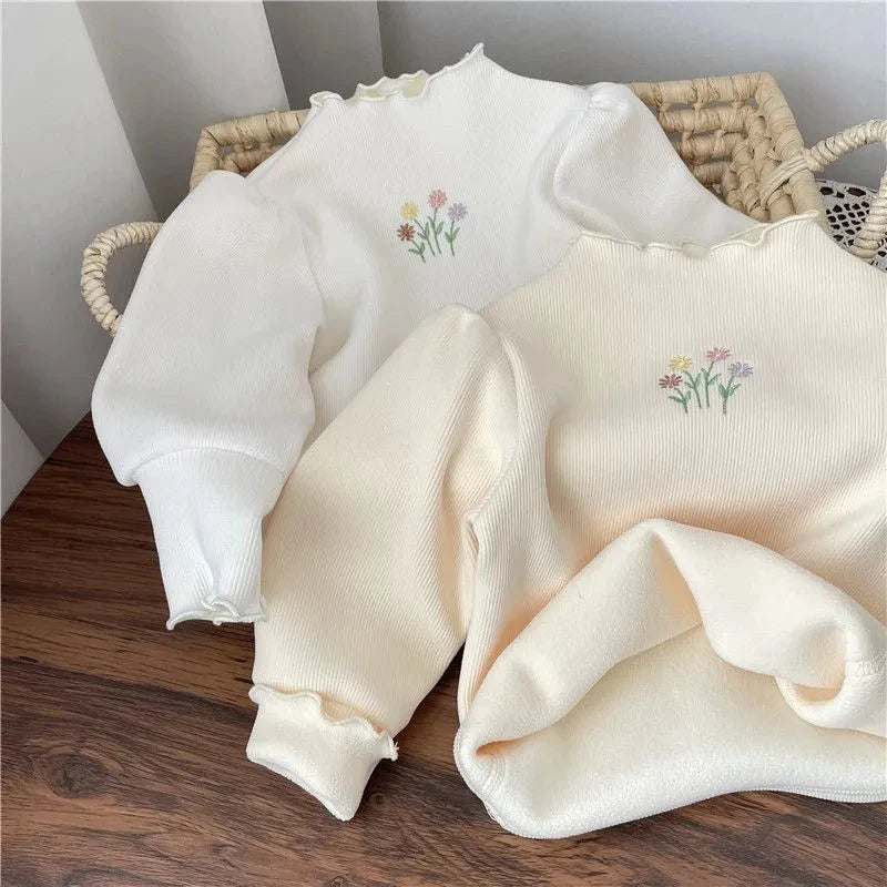 Kids Warm Thickening Sweater Puff Sleeve Flower Embroidery