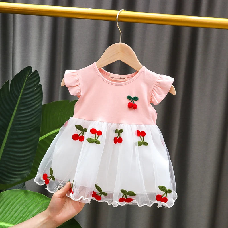 Summer Girls' Little Flying Sleeve Dress Children's Bow Strawberry Embroidery Mesh Princess Dress