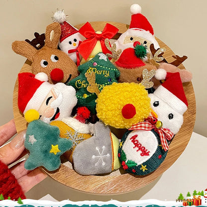 1PC Christmas Themed Cartoon Brooch