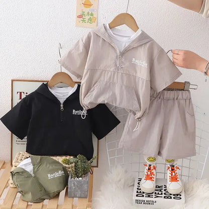 Handsome Sunscreen Summer Wear Short Sleeve Hoodie+ ShortsTwo Piece Set