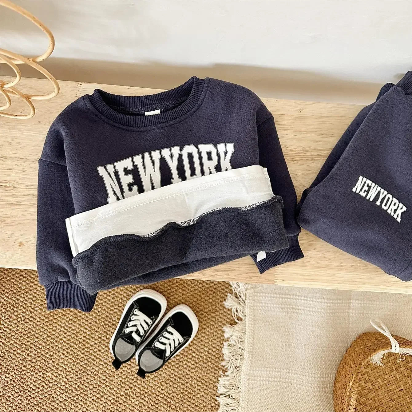 2Pcs Baby Clothing Set Boys Girls NewYork Print Sports Top Pants Suit