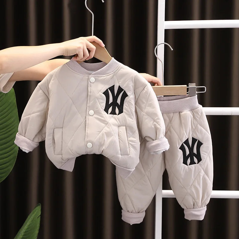 Kids Designer Luxury Clothes Winter 2023 Fashion Thickened Boys Letter Cotton Coats + Pants Suit Set Children's Christmas Outfit