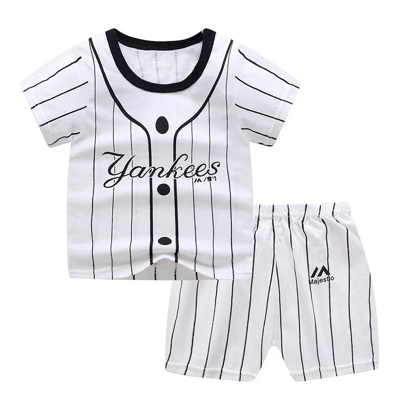 Boys Short Sleeved Suit T-shirt + Shorts 2piece Set