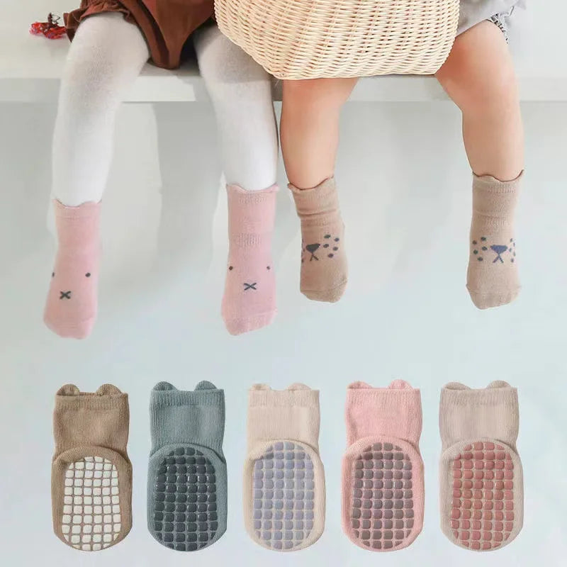 3 Pairs Cartoon Newborn Socks