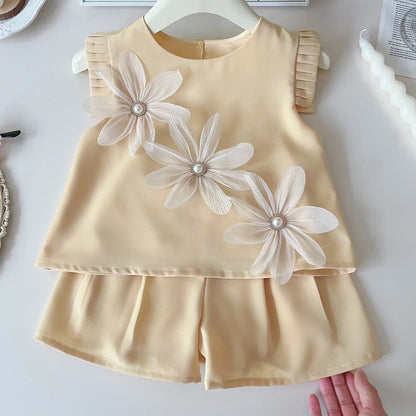 Cute Three Flowers Short Sleeve Tshirt + Shorts 2 PC Sets